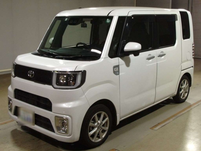 TOYOTA PIXIS MEGA 2021