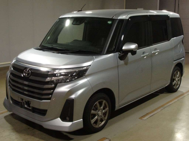 TOYOTA ROOMY 2023