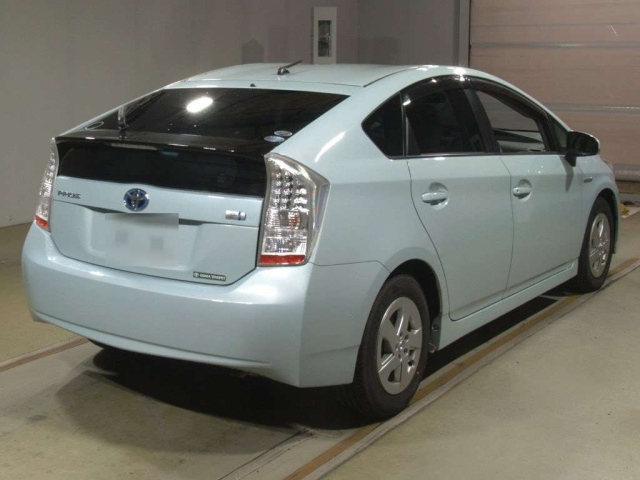 TOYOTA PRIUS 2010