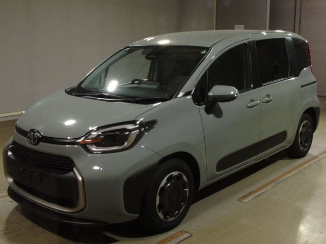 TOYOTA SIENTA 2024