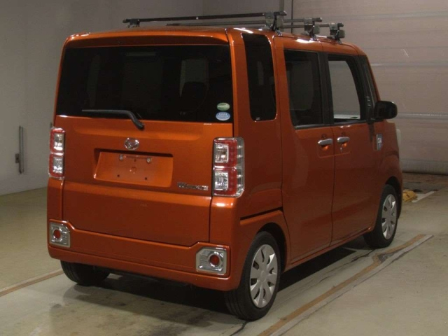 DAIHATSU WAKE 2017