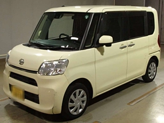 DAIHATSU TANTO 2015