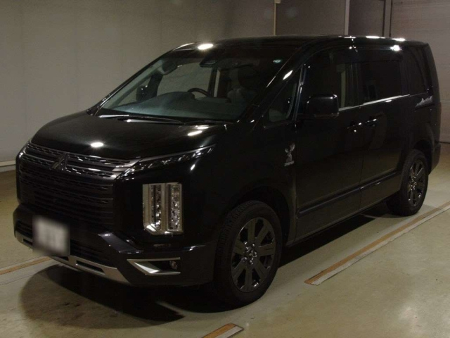MITSUBISHI DELICA D5 2023