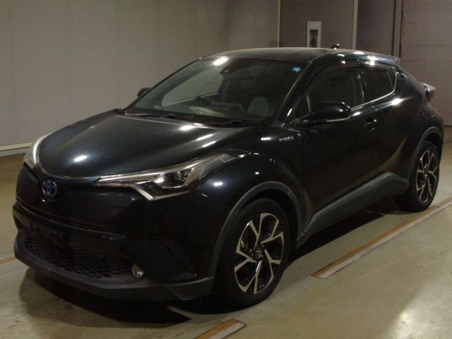 TOYOTA C-HR 2017
