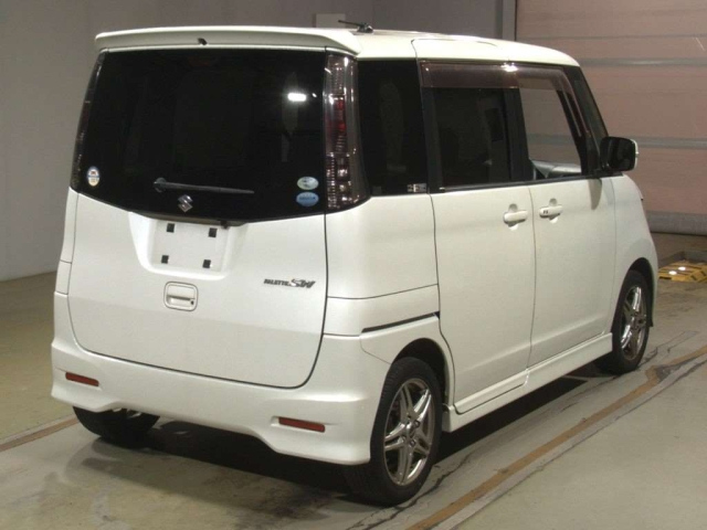 SUZUKI PALETTE 2010