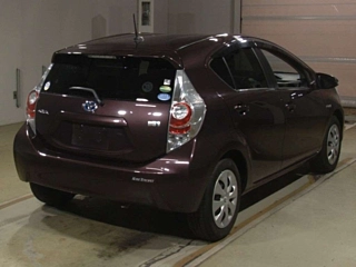 TOYOTA AQUA 2014