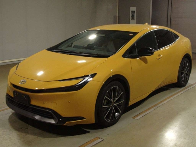 TOYOTA PRIUS 2024
