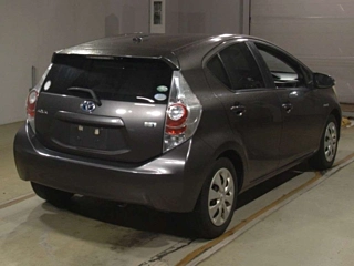 TOYOTA AQUA 2014