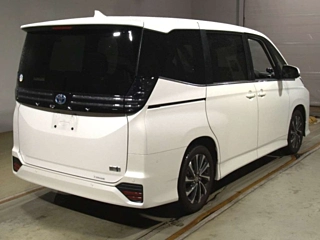 TOYOTA VOXY 2022