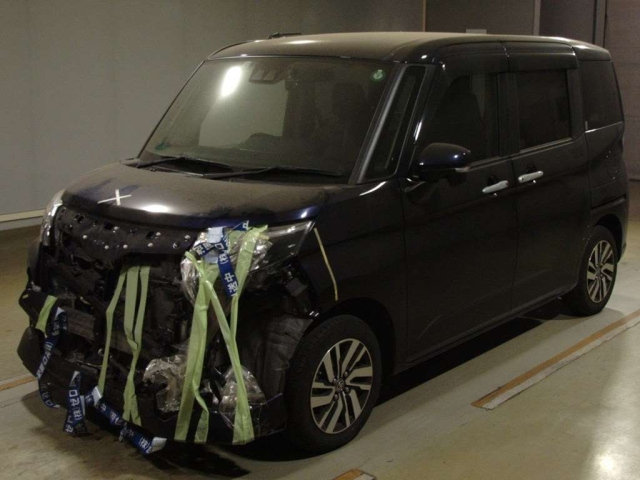 TOYOTA ROOMY 2022