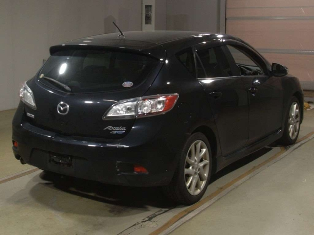 MAZDA AXELA 2011