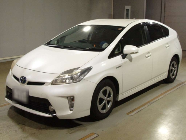 TOYOTA PRIUS 2012