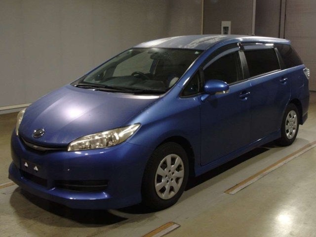 TOYOTA WISH 2012