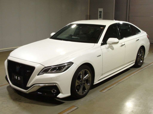 TOYOTA CROWN 2019