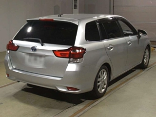 TOYOTA COROLLA FIELDER 2016