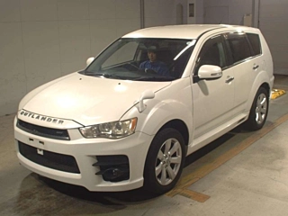 MITSUBISHI OUTLANDER 2011