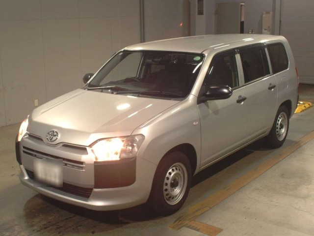 TOYOTA PROBOX 2023