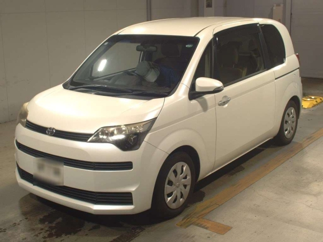 TOYOTA SPADE 2012