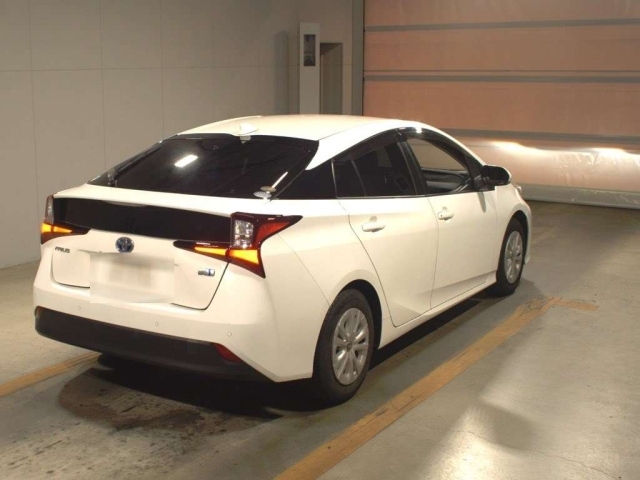 TOYOTA PRIUS 2020