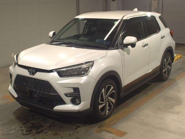 TOYOTA RAIZE 2020