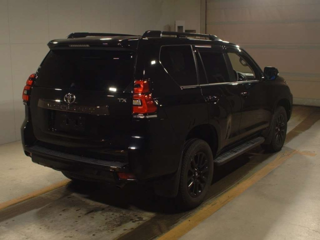 TOYOTA LAND CRUISER PRADO 2021