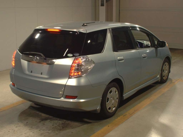 HONDA FIT SHUTTLE 2011