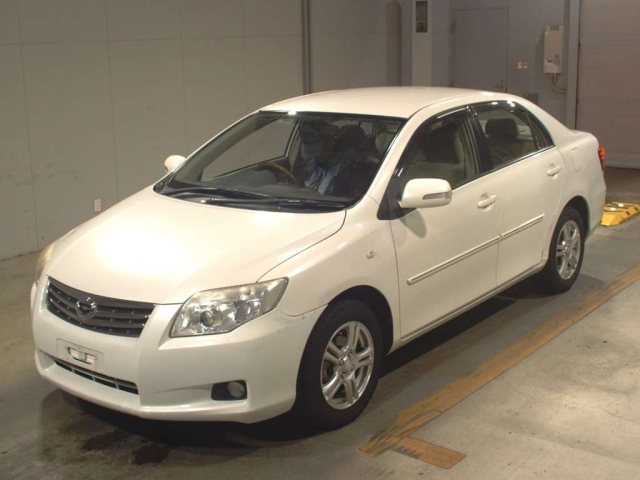 TOYOTA COROLLA AXIO 2011
