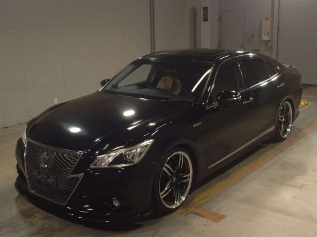 TOYOTA CROWN 2014