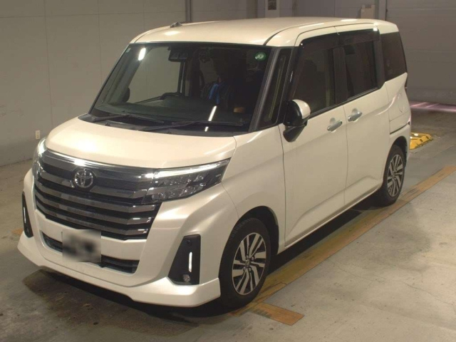 TOYOTA ROOMY 2021