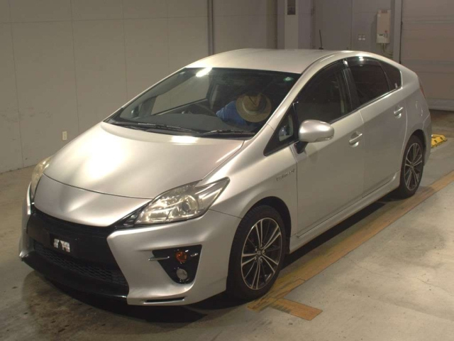 TOYOTA PRIUS 2010