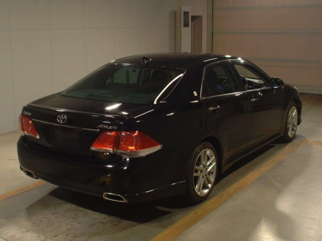 TOYOTA CROWN 2012