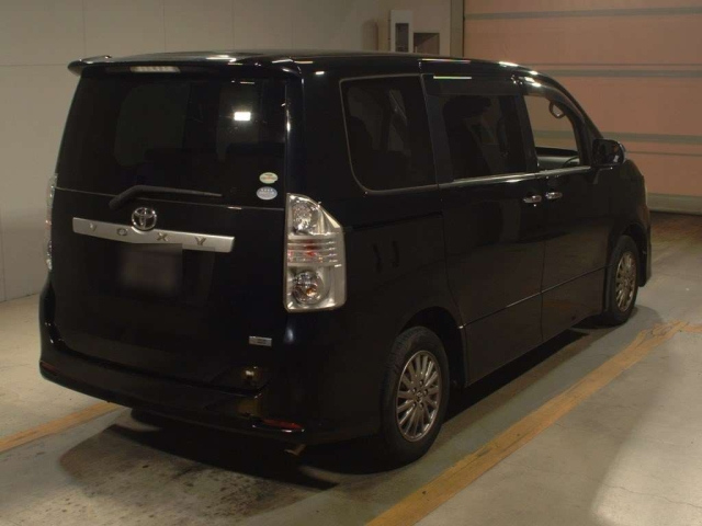 TOYOTA VOXY 2008