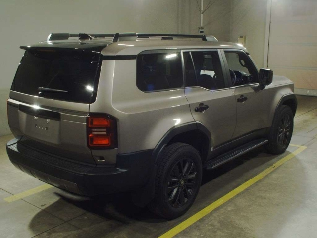 TOYOTA LAND CRUISER 2024