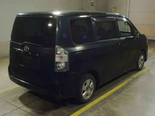 TOYOTA VOXY 2008
