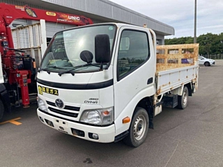 TOYOTA DYNA 2015