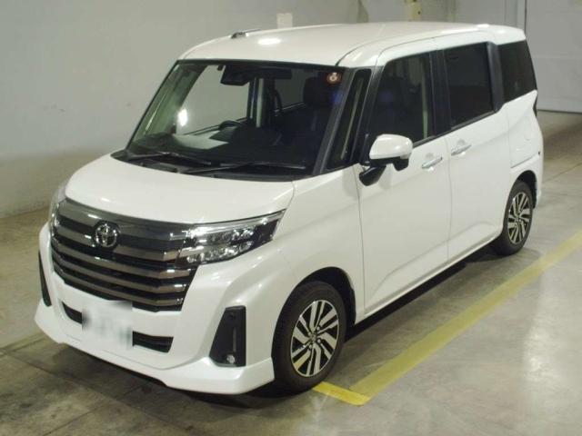TOYOTA ROOMY 2024