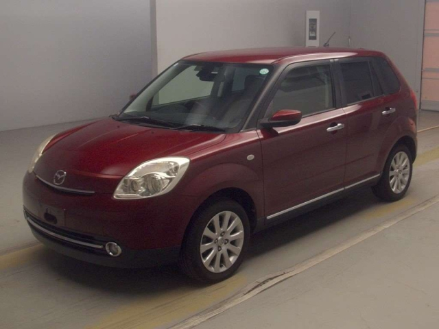 MAZDA VERISA 2013