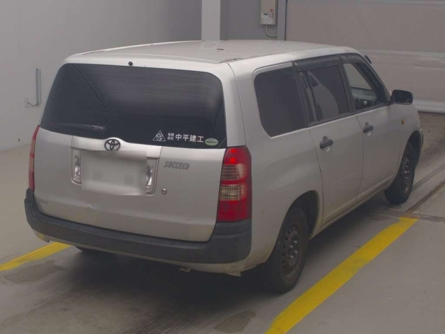 TOYOTA SUCCEED 2010