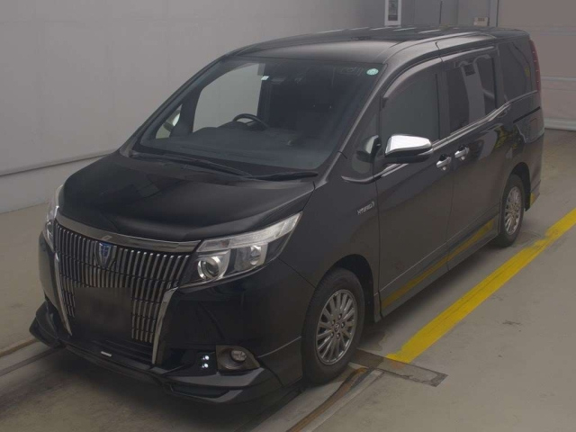 TOYOTA ESQUIRE 2016