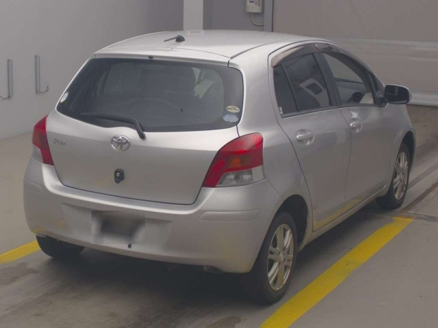 TOYOTA VITZ 2008