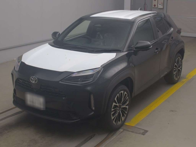 TOYOTA YARIS CROSS 2025