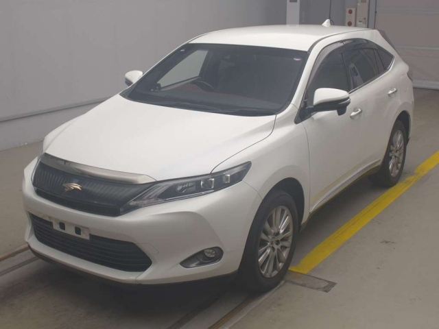 TOYOTA HARRIER 2014