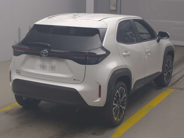 TOYOTA YARIS CROSS 2025