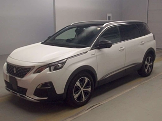 PEUGEOT 5008 2021