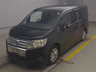 HONDA STEP WAGON 2010