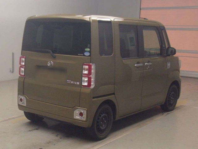 DAIHATSU WAKE 2018
