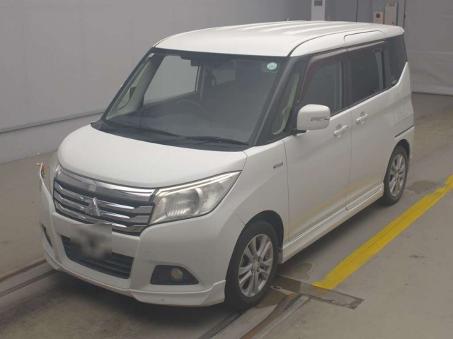 MITSUBISHI DELICA D2 2017