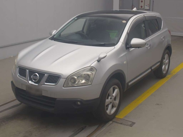 NISSAN DUALIS 2010