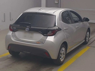 TOYOTA AQUA 2022
