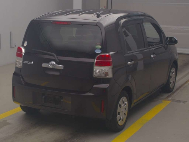 TOYOTA SPADE 2015